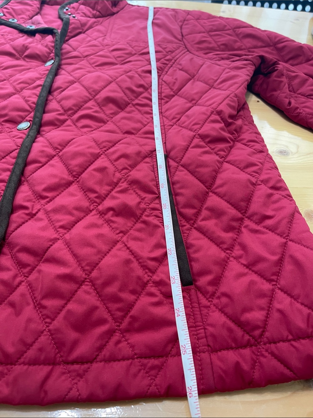 Lands’ End Cranberry Red Diamond Quilted Barn Jacket, Dark Brown Trim - Size L - Picture 8 of 16